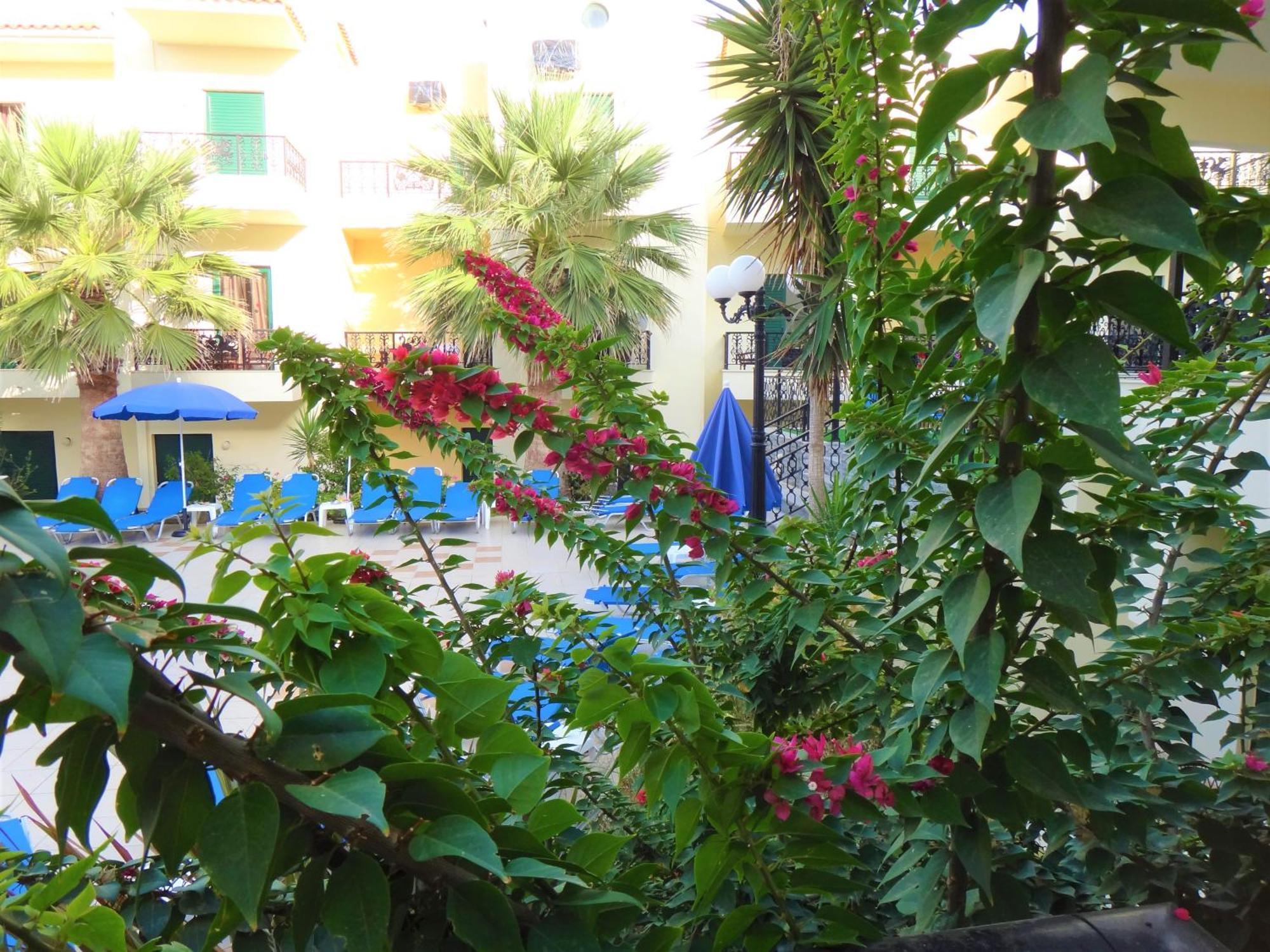 Diogenis Blue Palace Gouves Exterior foto
