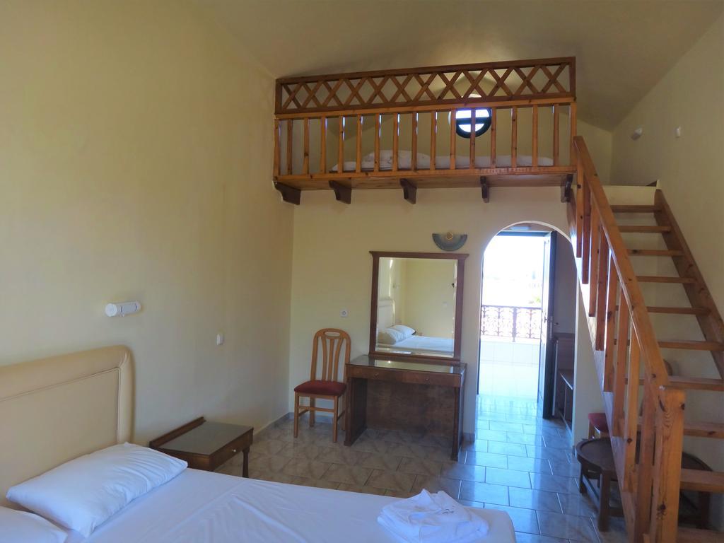 Diogenis Blue Palace Gouves Exterior foto
